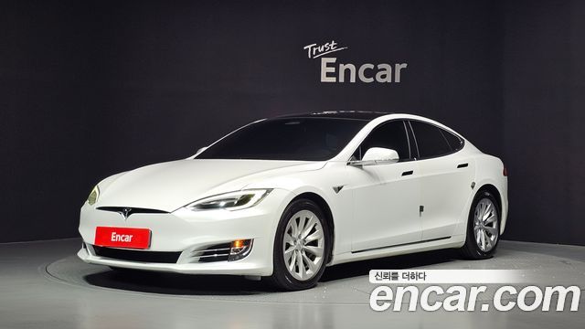 Tesla Model S — exterior