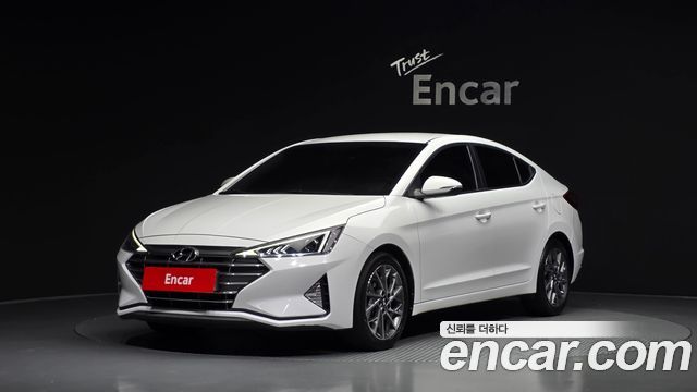 Hyundai Avante — exterior