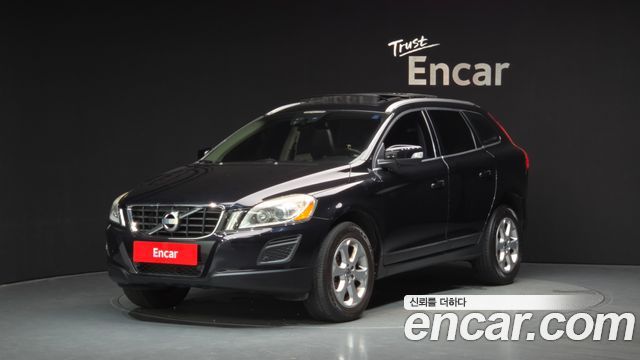 Volvo XC60 — exterior