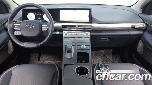 Hyundai Nexo — interior