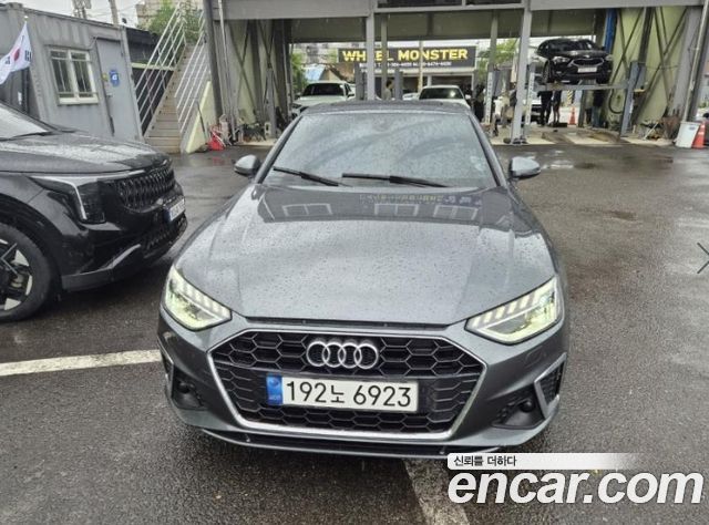 Audi A4 — exterior
