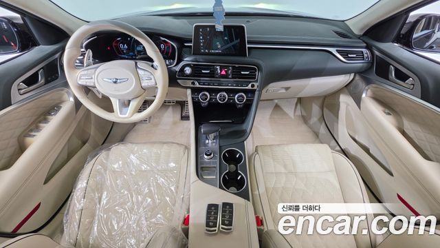 Genesis G70 — interior