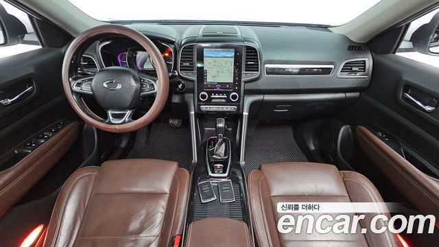 Renault Korea QM6 — interior