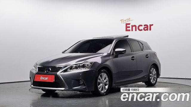 Lexus CT200h — exterior