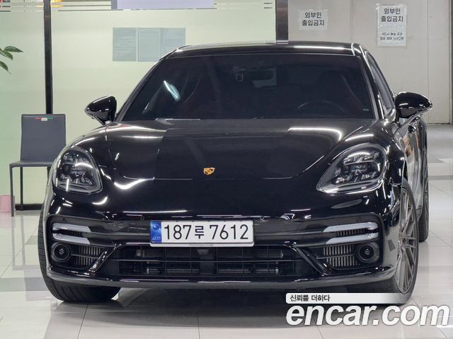 Porsche Panamera — exterior