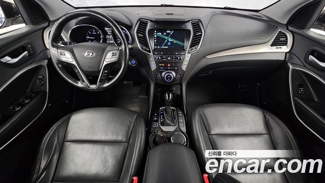 Hyundai Maxcruz — interior