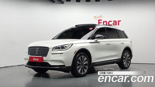 Lincoln Corsair — exterior