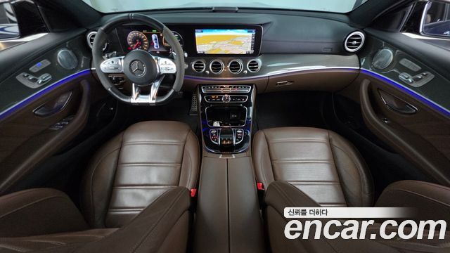 Mercedes-Benz E-Class — interior