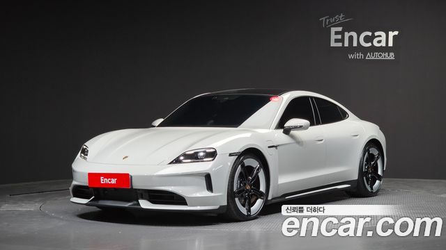 Porsche Taycan — exterior