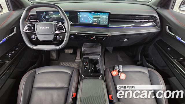 KG Mobility Actyon — interior
