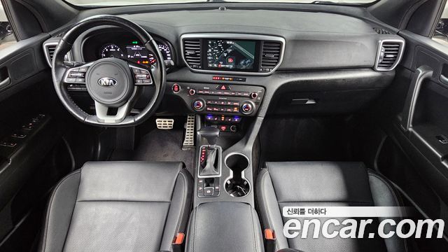 Kia Sportage — interior