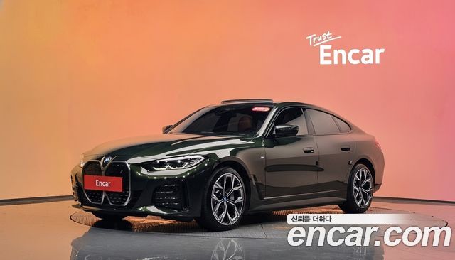 BMW i4 — exterior