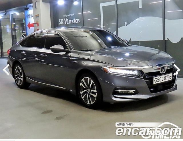 Honda Accord — exterior