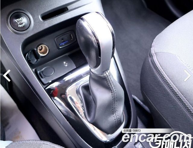 Renault Korea QM3 — interior
