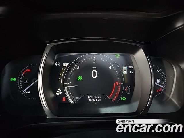 Renault Korea QM6 — interior