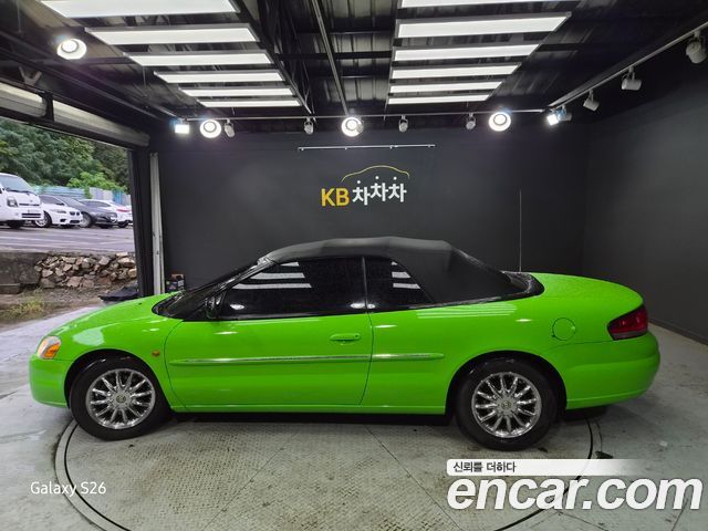 Chrysler Sebring — interior
