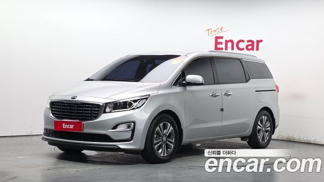 Kia Carnival — exterior
