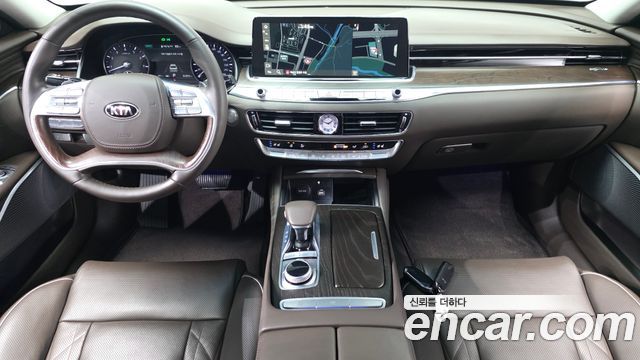 Kia K9 — interior