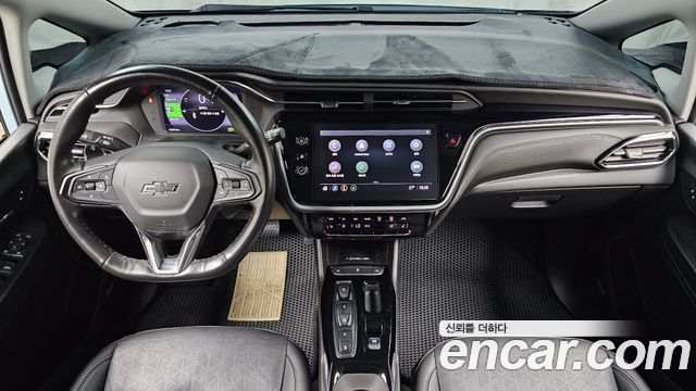 Chevrolet Korea Bolt EV — interior