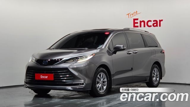 Toyota Sienna — exterior