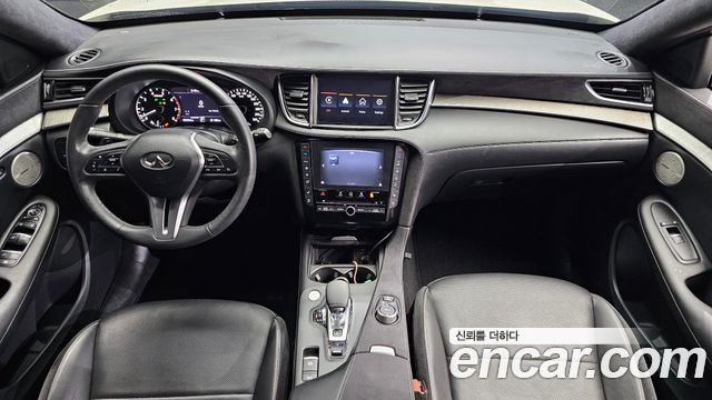 Infiniti QX50 — interior