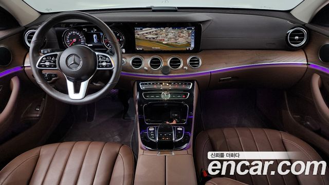 Mercedes-Benz E-Class — interior