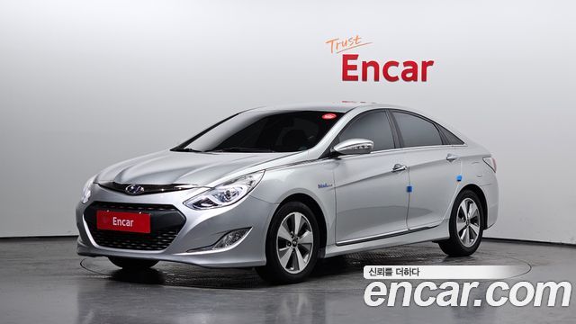 Hyundai Sonata — exterior