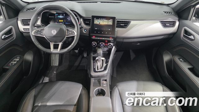 Renault Korea Arkana — interior