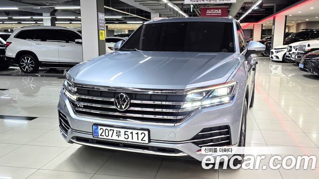 Volkswagen Touareg — exterior