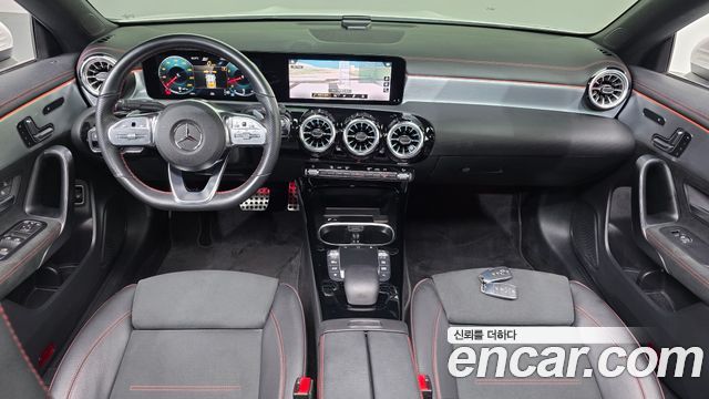 Mercedes-Benz CLA-Class — interior