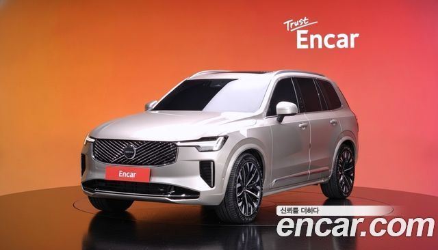 Volvo XC90 — exterior