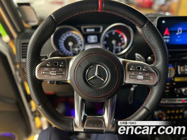 Mercedes-Benz G-Class — interior