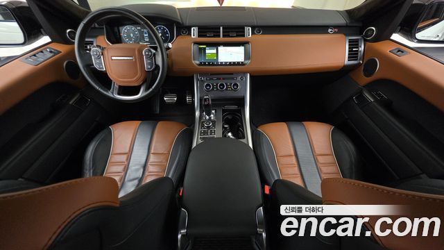 Land Rover Range Rover Sport — interior