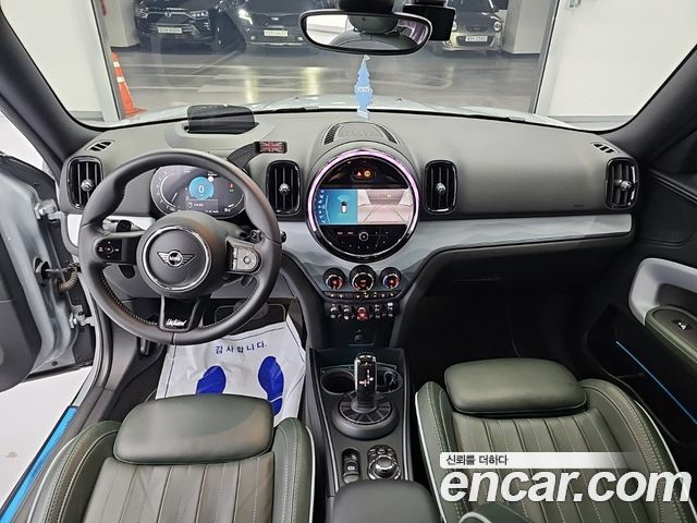 MINI Countryman — interior