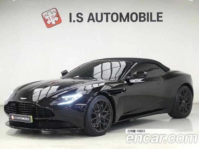 Aston Martin DB11 — exterior