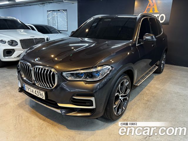 BMW X5 — exterior