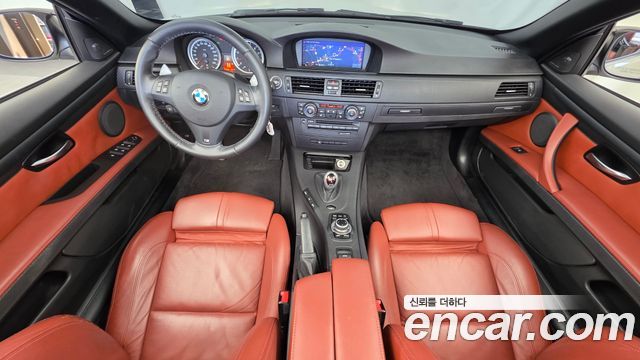 BMW M3 — interior