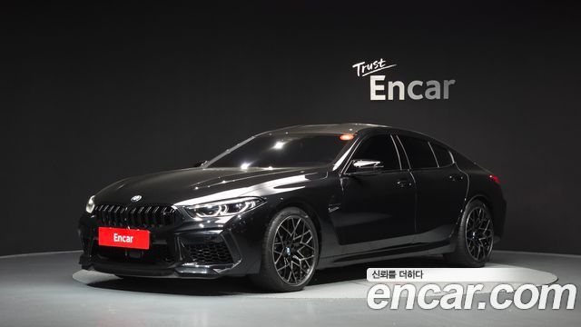 BMW M8