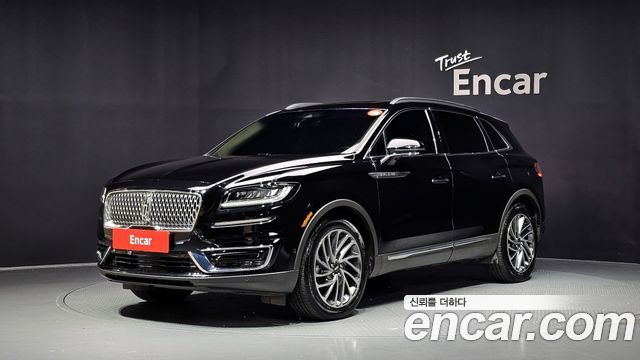 Lincoln Nautilus — exterior