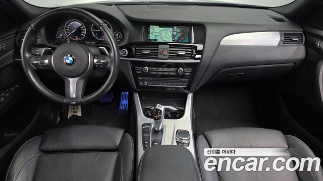 BMW X4 — interior