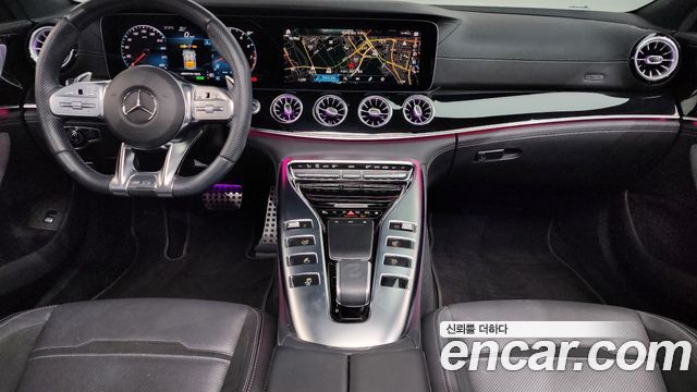 Mercedes-Benz AMG GT — interior