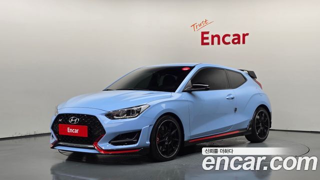 Hyundai Veloster — exterior