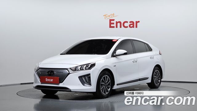 Hyundai Ioniq — exterior