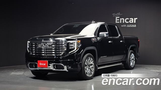 GMC Sierra — exterior