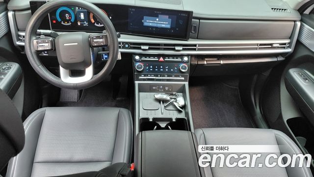 Hyundai Santa Fe — interior