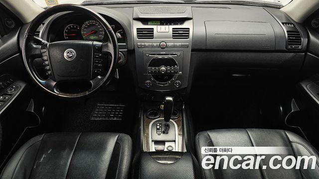 KG Mobility Rexton — interior