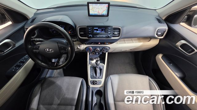 Hyundai Venue — interior