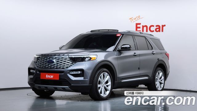 Ford Explorer — exterior