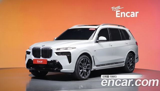 BMW X7 — exterior
