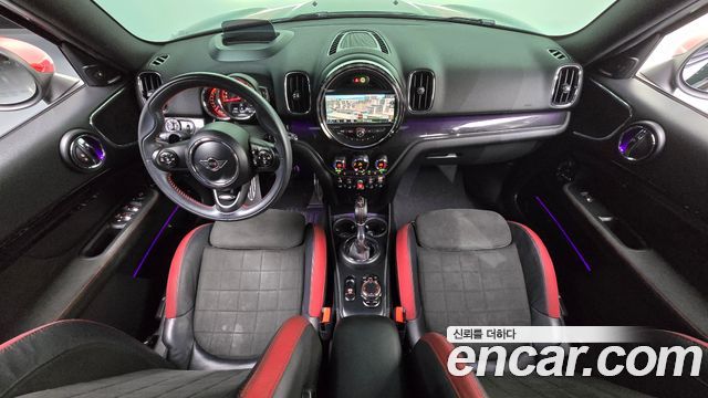 MINI Countryman — interior